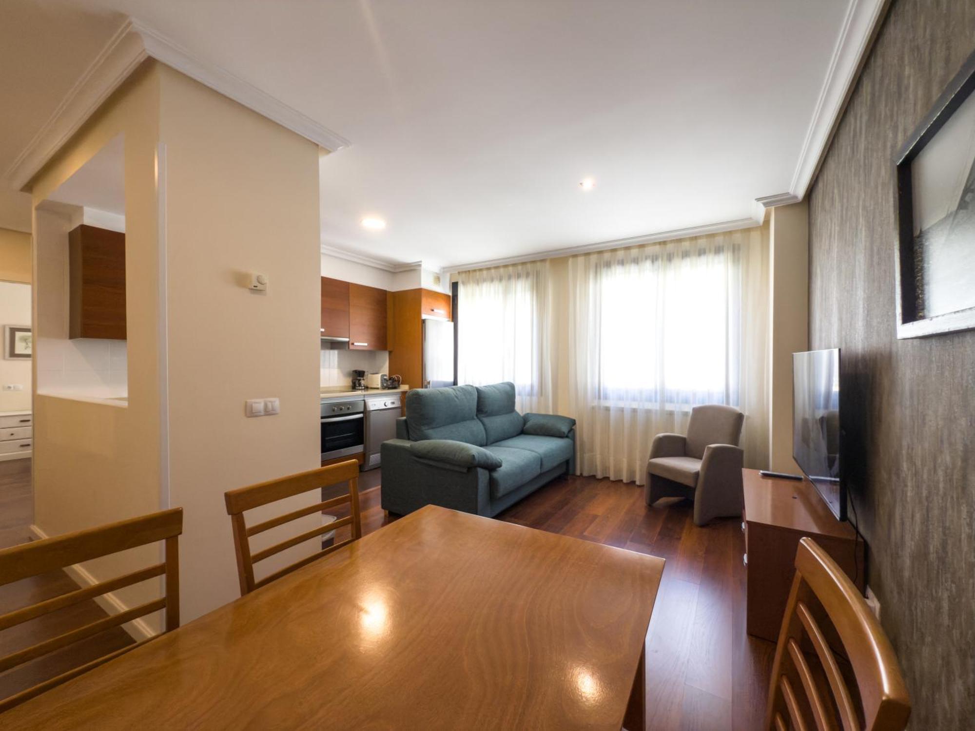 Apartamentos Verdemar Llanes Exteriör bild