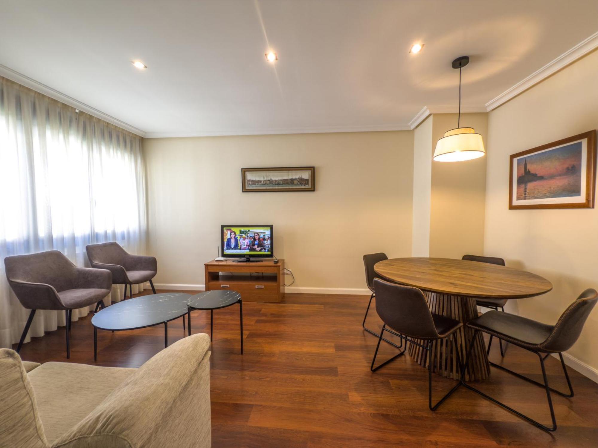 Apartamentos Verdemar Llanes Exteriör bild