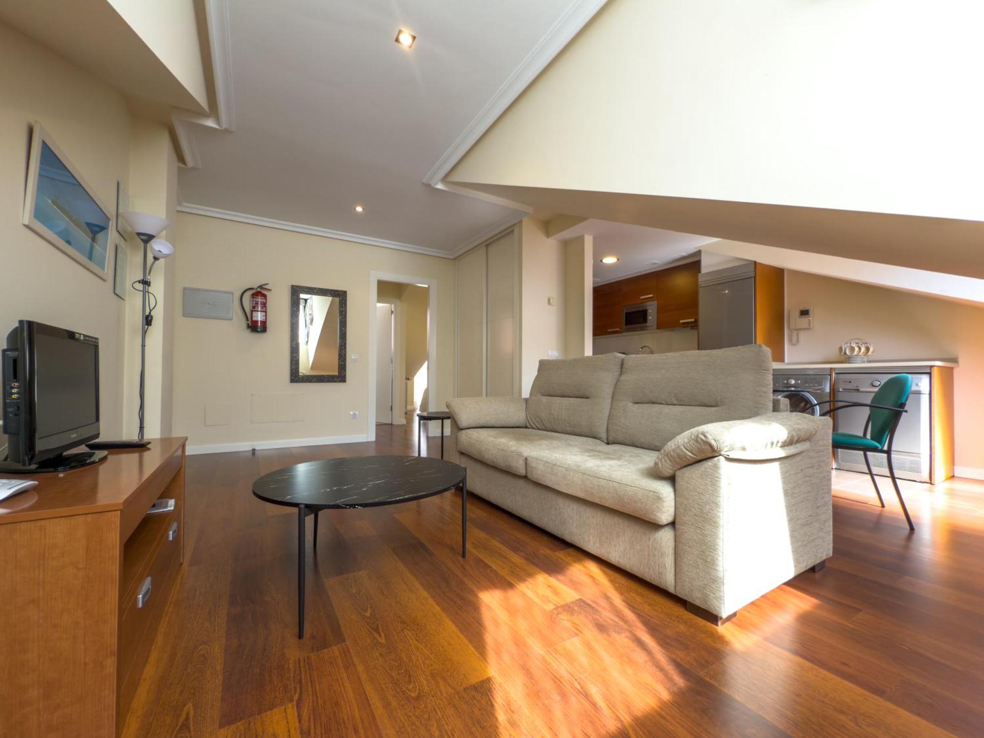 Apartamentos Verdemar Llanes Exteriör bild